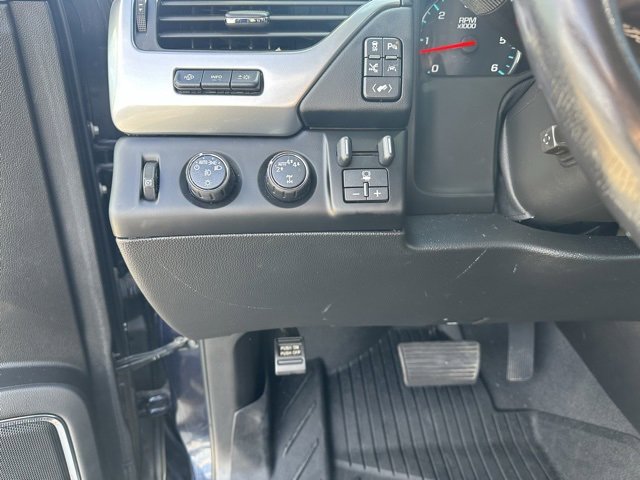 Certified 2020 Chevrolet Suburban Premier w/ Premier 6.2L Value Package image 4