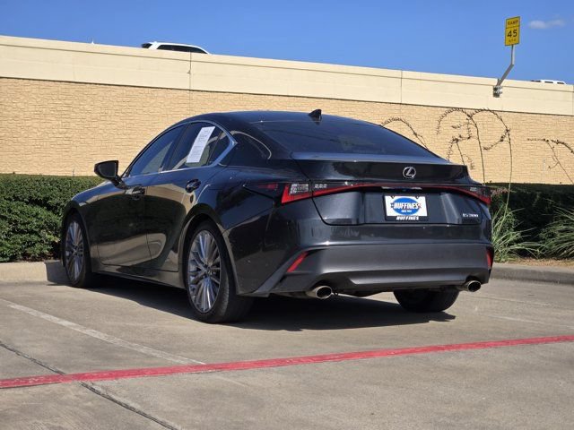 Used 2022 Lexus IS 300 w/ Premium Package RWD image 6
