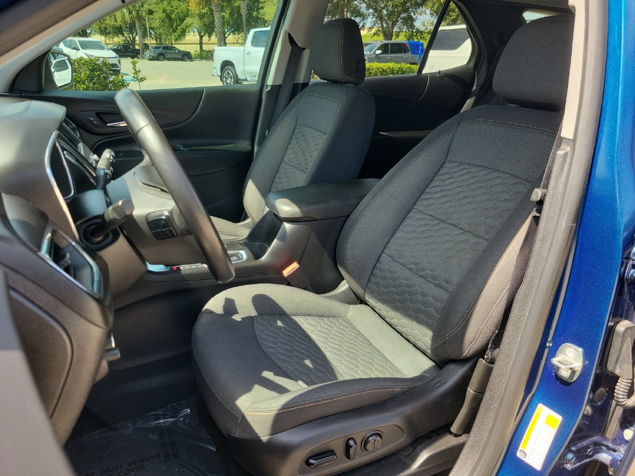 Used 2019 Chevrolet Equinox LT FWD image 16