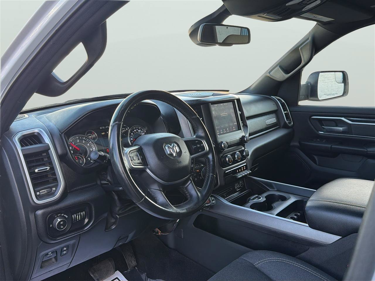 Used 2019 RAM 1500 Big Horn AWD/4WD image 10