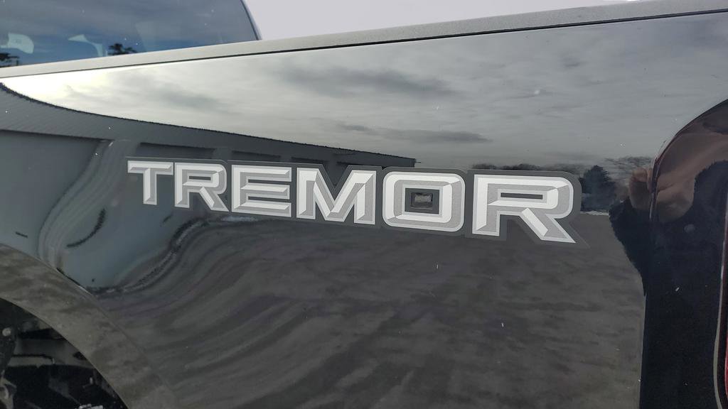 New 2026 Ford F250 XLT w/ XLT Premium Package image 12