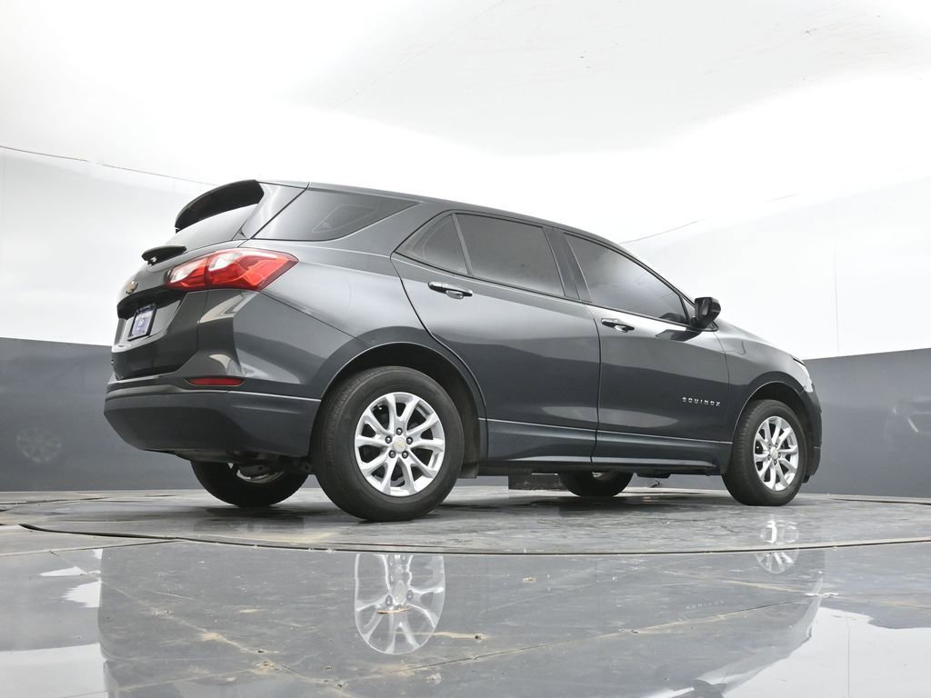 Used 2019 Chevrolet Equinox LS FWD image 41