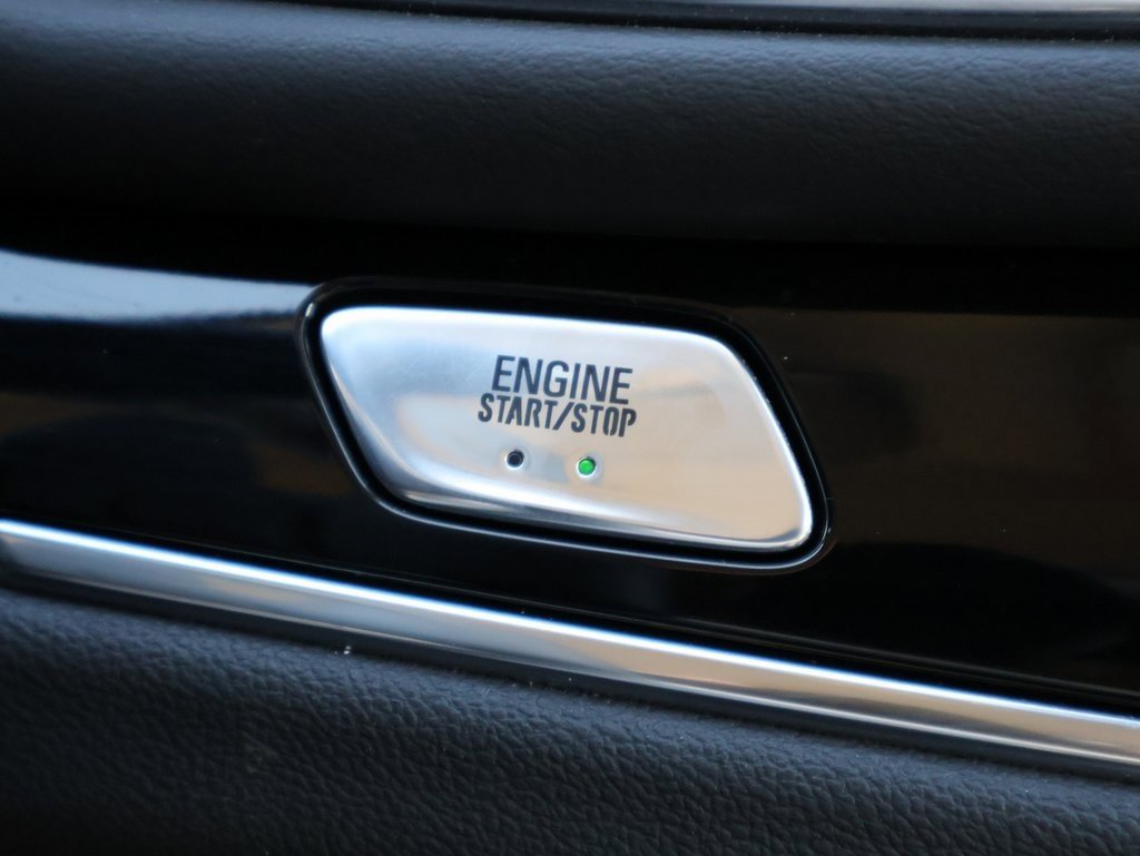 Used 2023 Buick Enclave Avenir w/ Avenir Technology Package image 30