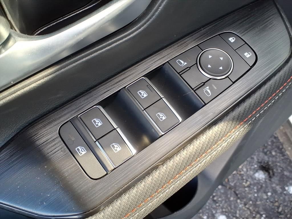 New 2026 Nissan Kicks SR w/ Cold Weather Package image 12