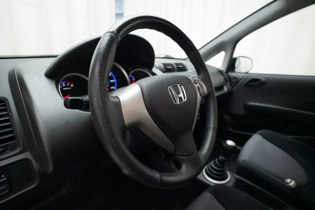 Used 2007 Honda Fit Sport image 7