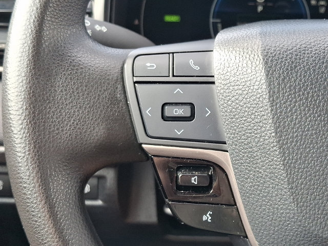 Used 2025 Toyota Camry LE FWD image 20