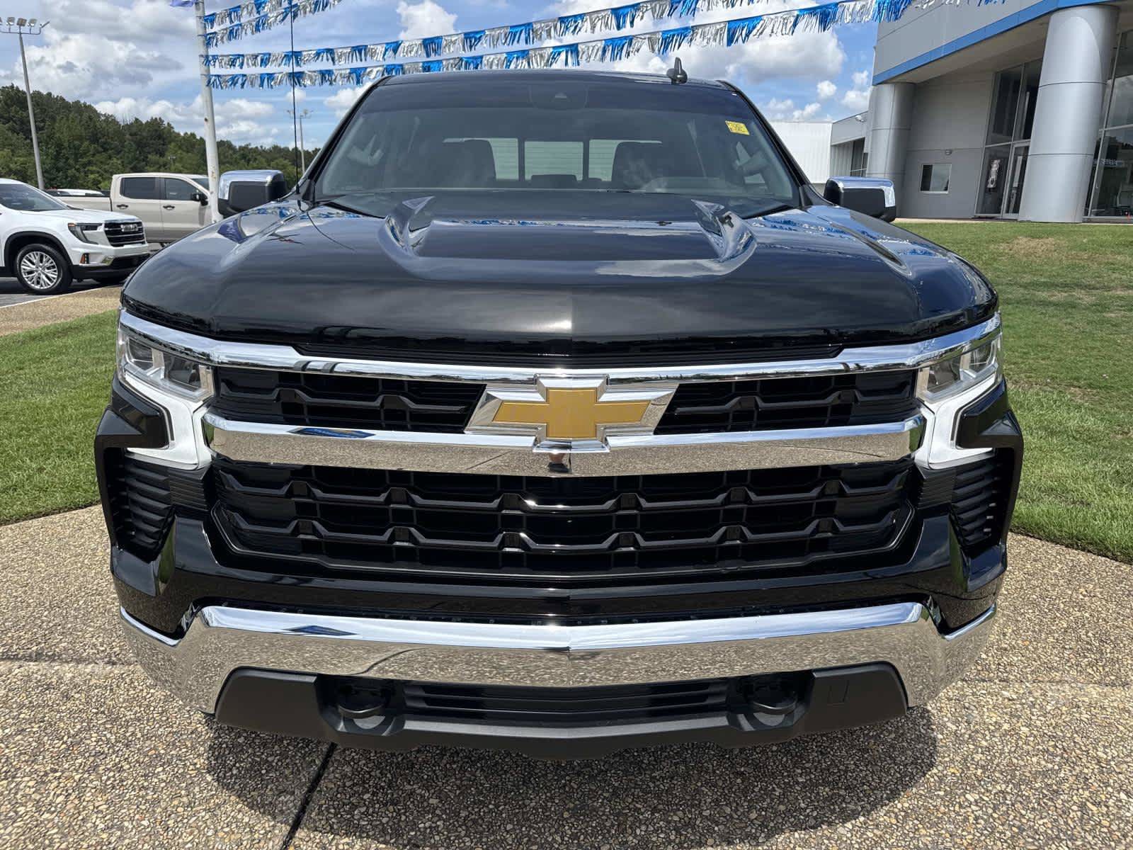 New 2026 Chevrolet Silverado 1500 LT AWD/4WD image 2