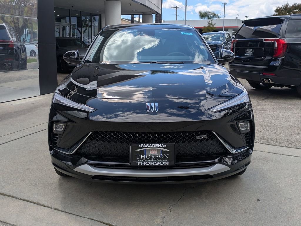 New 2026 Buick Envista Sport Touring w/ Convenience I Package FWD image 2