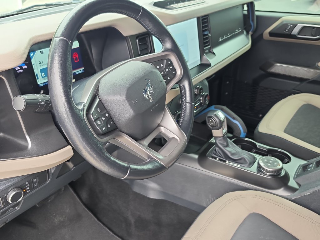 Used 2022 Ford Bronco Wildtrak AWD/4WD image 16