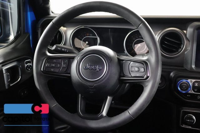 Used 2023 Jeep Gladiator Sport AWD/4WD image 13