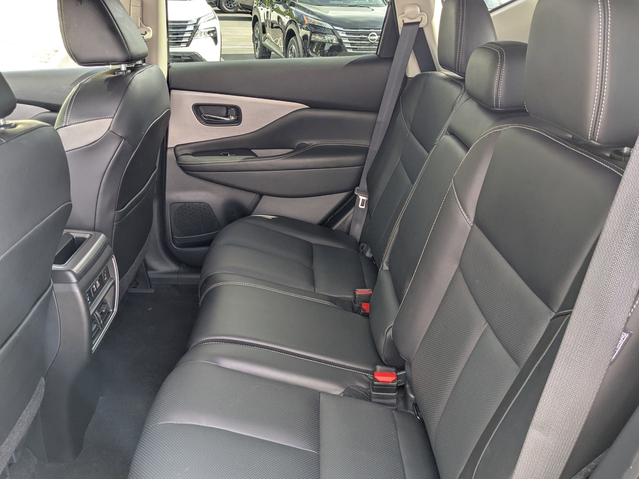 Used 2023 Nissan Murano SL w/ SL Moonroof Package image 30
