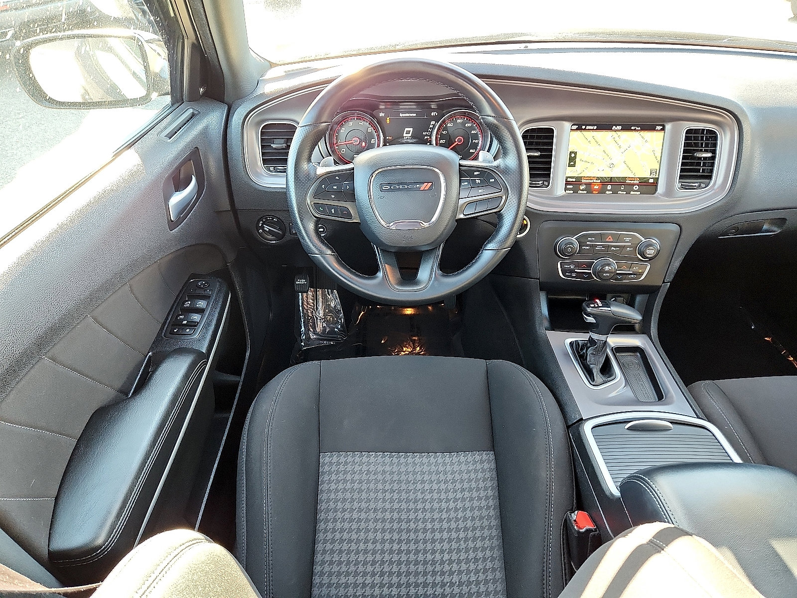 Used 2023 Dodge Charger R/T w/ Navigation & Travel Group image 12