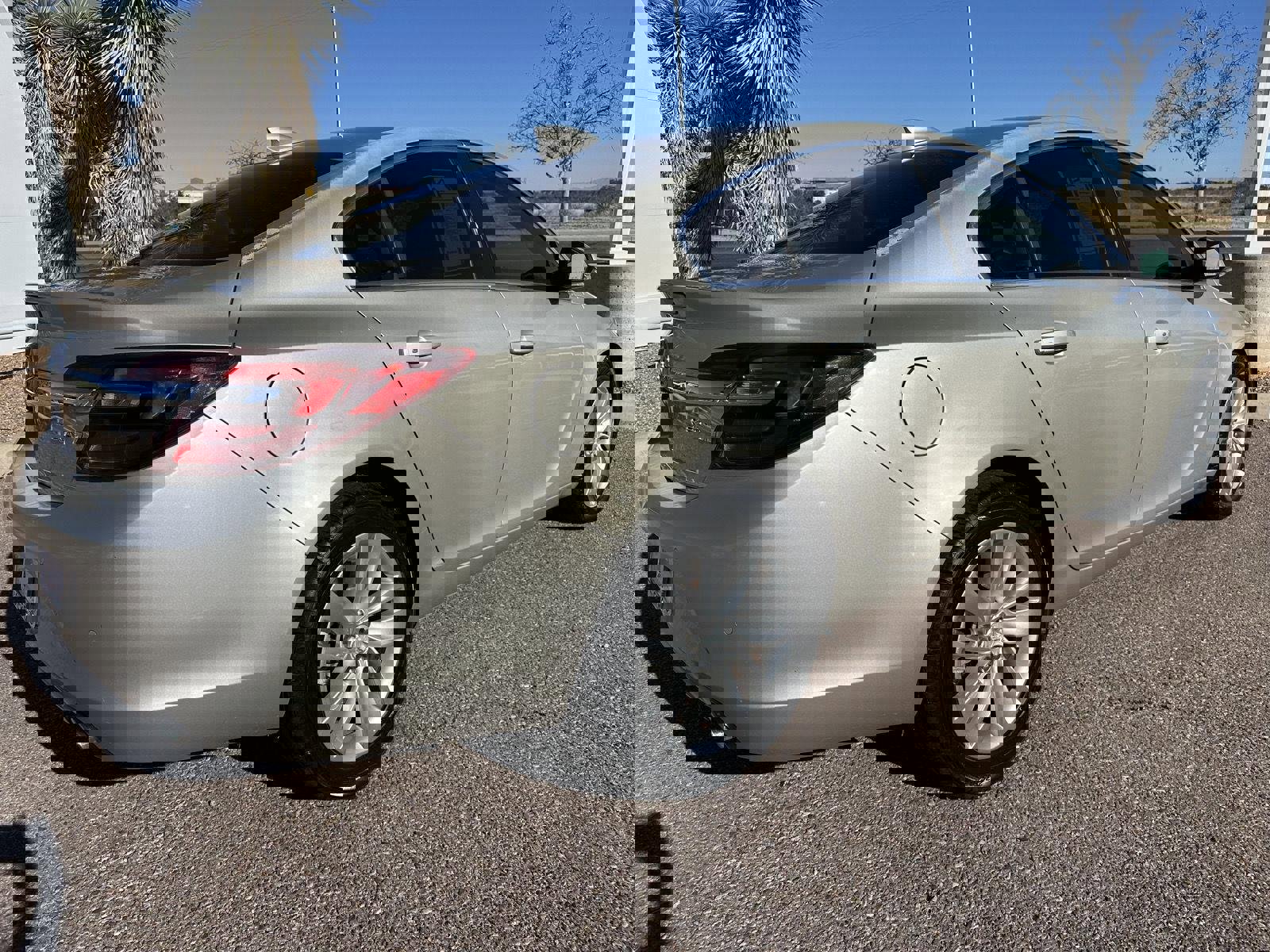 Used 2015 Buick Regal Premium w/ Experience Buick Package image 14