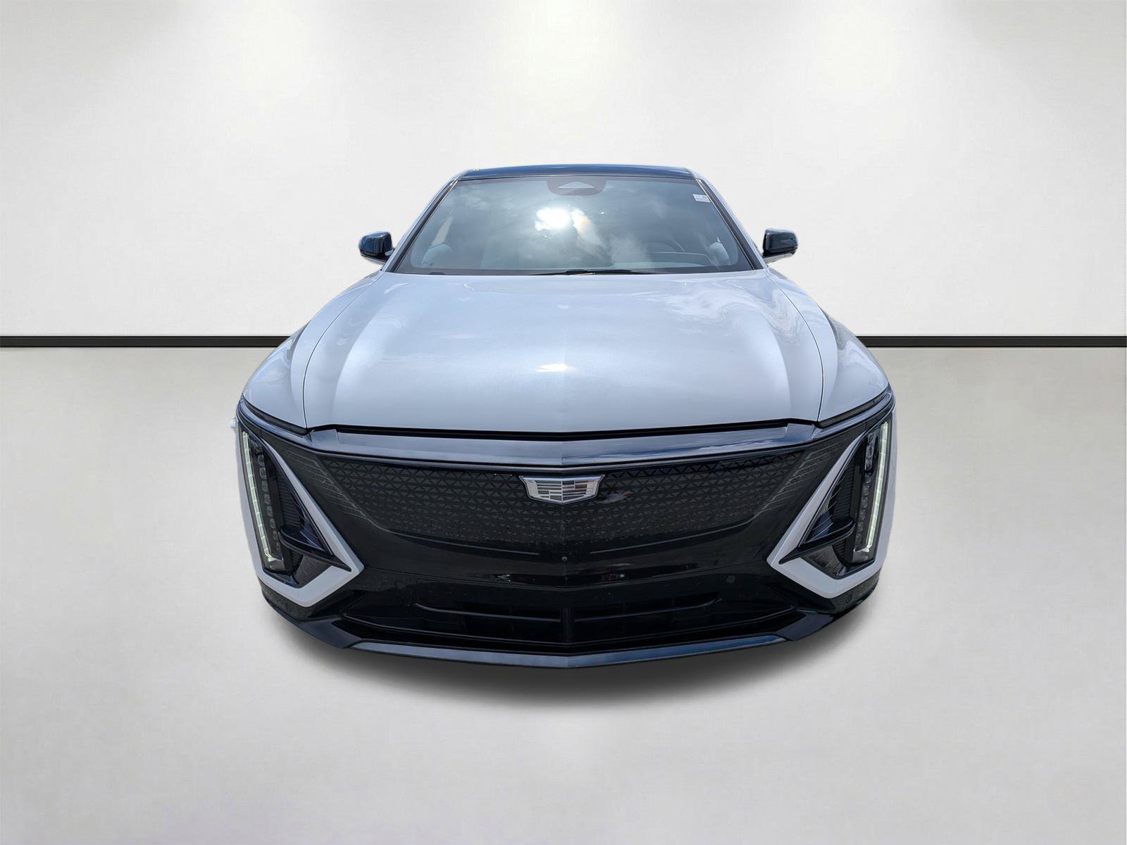 Used 2024 Cadillac Lyriq Sport w/ LPO, Floor Liner Package AWD/4WD image 9