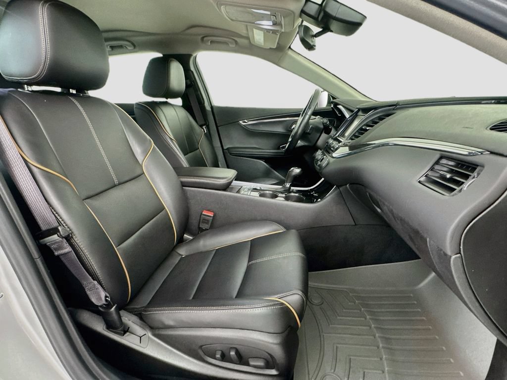 Used 2017 Chevrolet Impala Premier FWD image 29