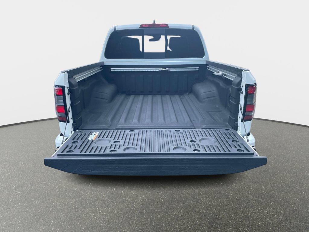 Used 2023 Nissan Frontier SV w/ SV Convenience Package AWD/4WD image 14
