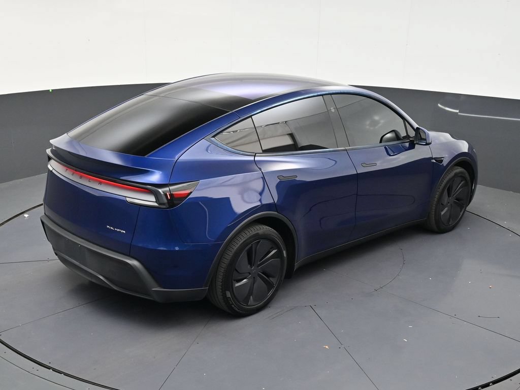Used 2026 Tesla Model Y AWD image 16