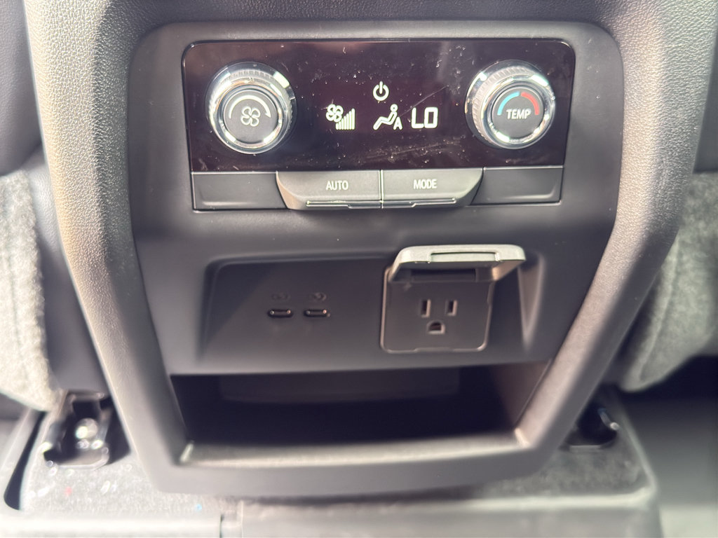 New 2026 Chevrolet Traverse LT w/ Driver Confidence Package FWD image 35