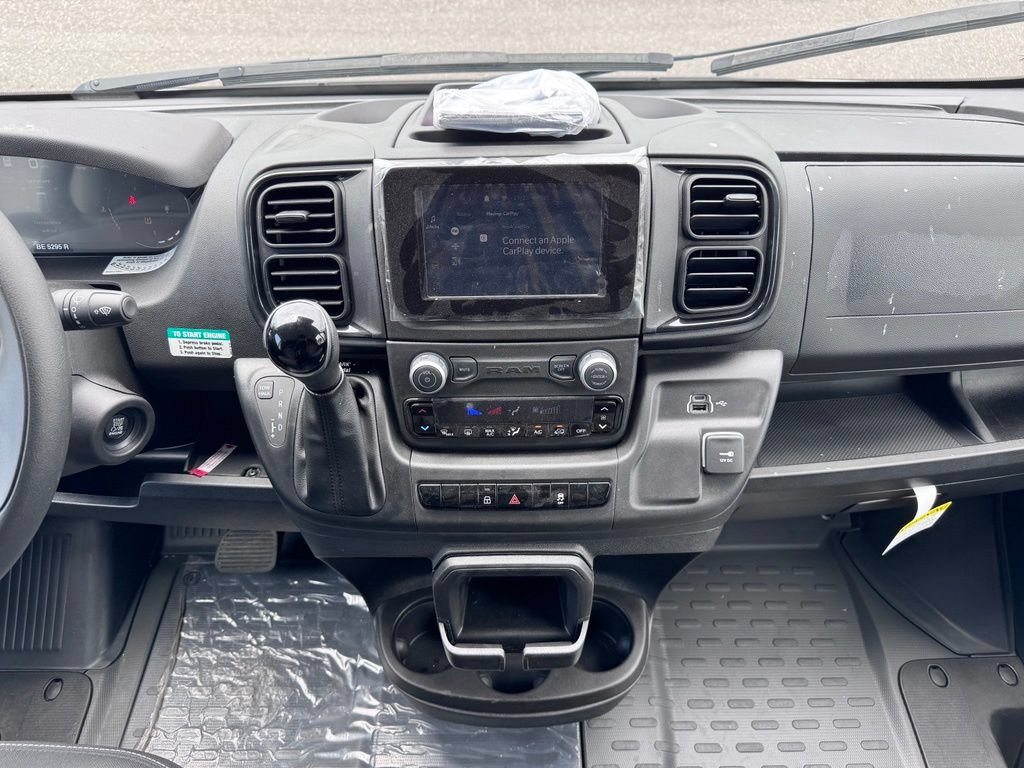 Used 2025 RAM ProMaster 2500 w/ U-Haul Equipment Group FWD image 22