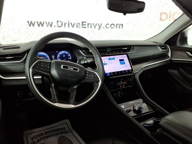 Used 2023 Jeep Grand Cherokee L Limited image 10