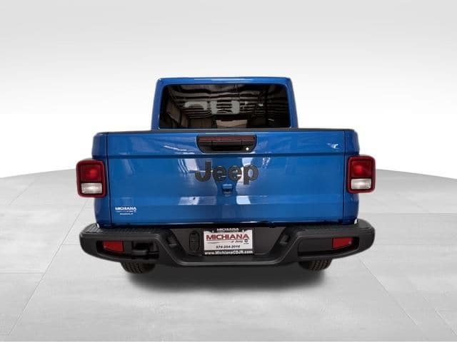 New 2026 Jeep Gladiator Sport AWD/4WD image 7