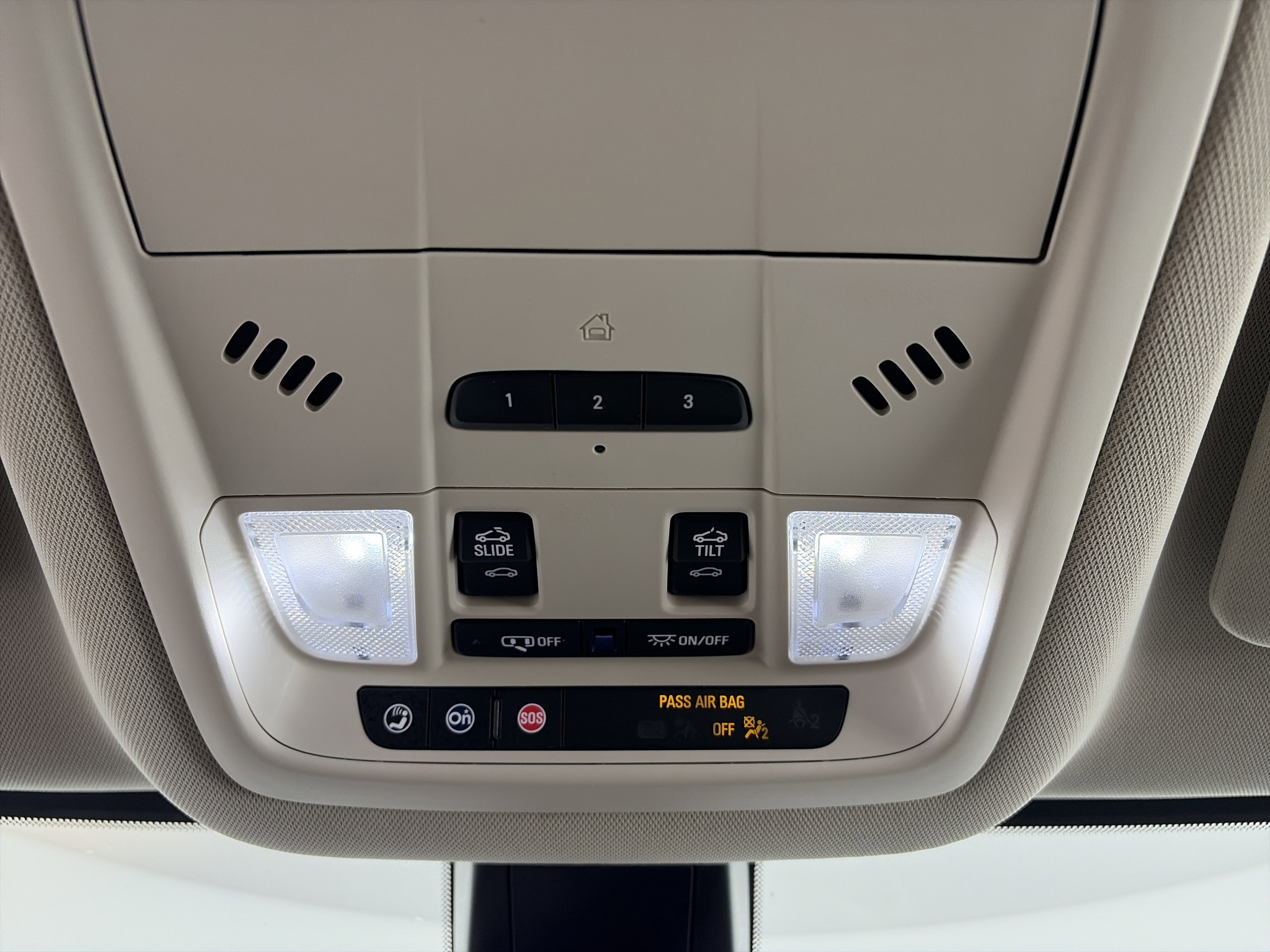 Certified 2023 GMC Acadia Denali image 34