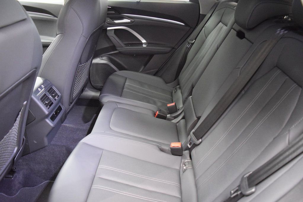 New 2025 Audi Q5 Premium Plus image 5