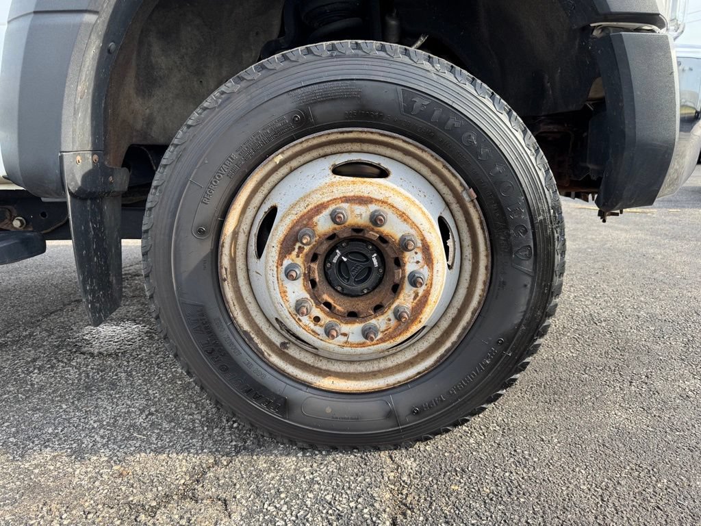 Used 2017 Ford F550 4x4 Regular Cab Super Duty image 26