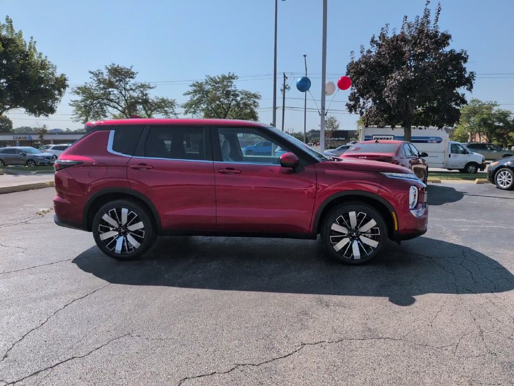 New 2026 Mitsubishi Outlander SE AWD/4WD image 5