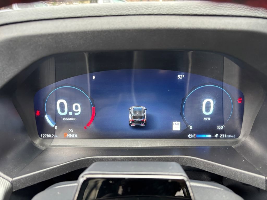 Used 2025 Ford Explorer ST-Line w/ ST-Line Street Pack AWD/4WD image 17