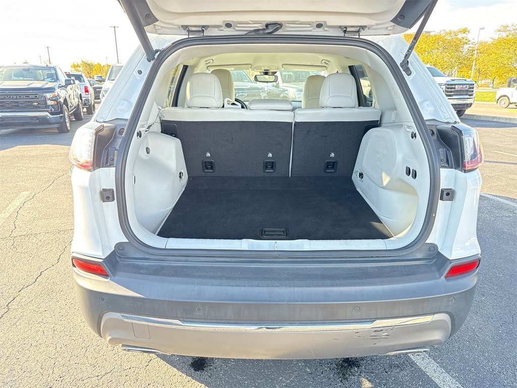 Used 2020 Jeep Cherokee Limited w/ Technology Group image 24