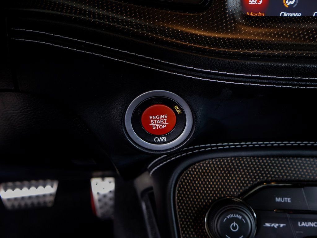 Used 2023 Dodge Challenger SRT Hellcat image 16