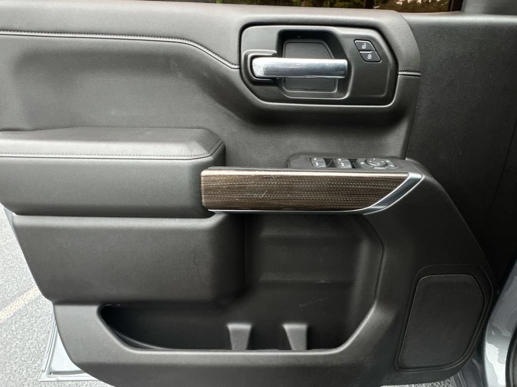 Used 2020 Chevrolet Silverado 1500 LT w/ All-Star Edition RWD image 15