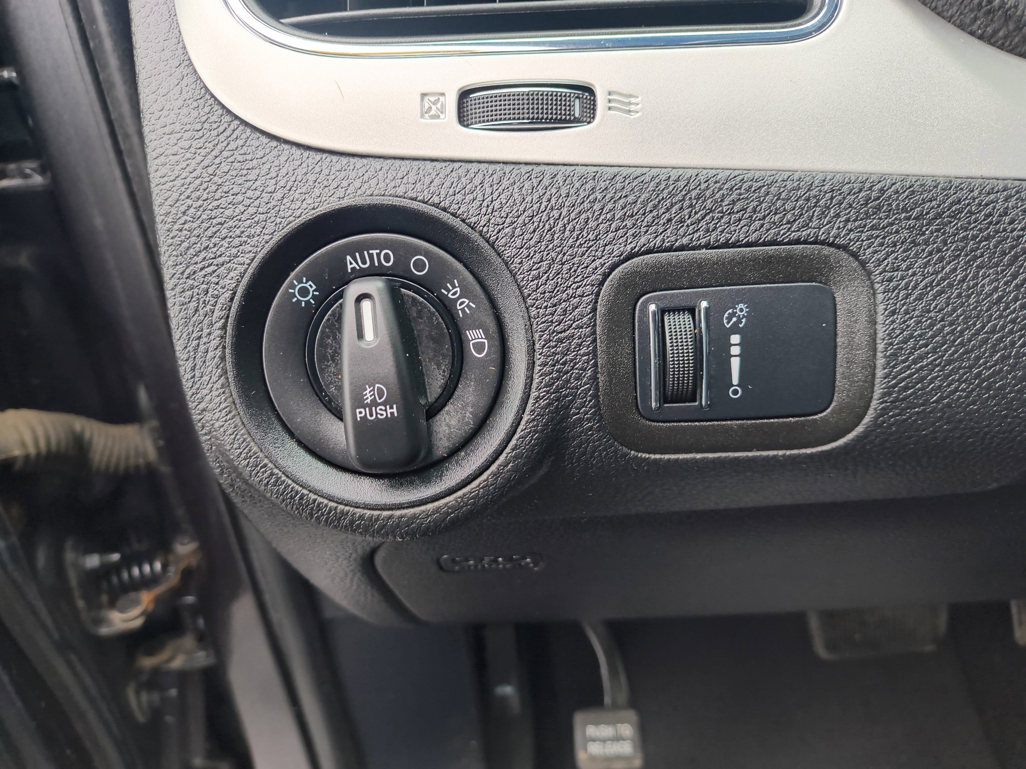 Used 2017 Dodge Journey Crossroad image 12