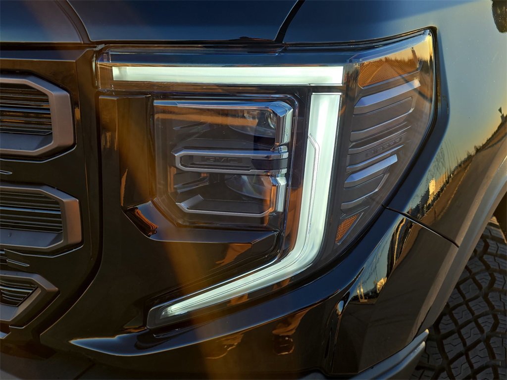 New 2026 GMC Sierra 1500 AT4X w/ AT4X AEV Edition image 32