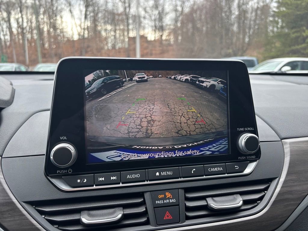 Used 2025 Nissan Altima 2.5 SV image 40