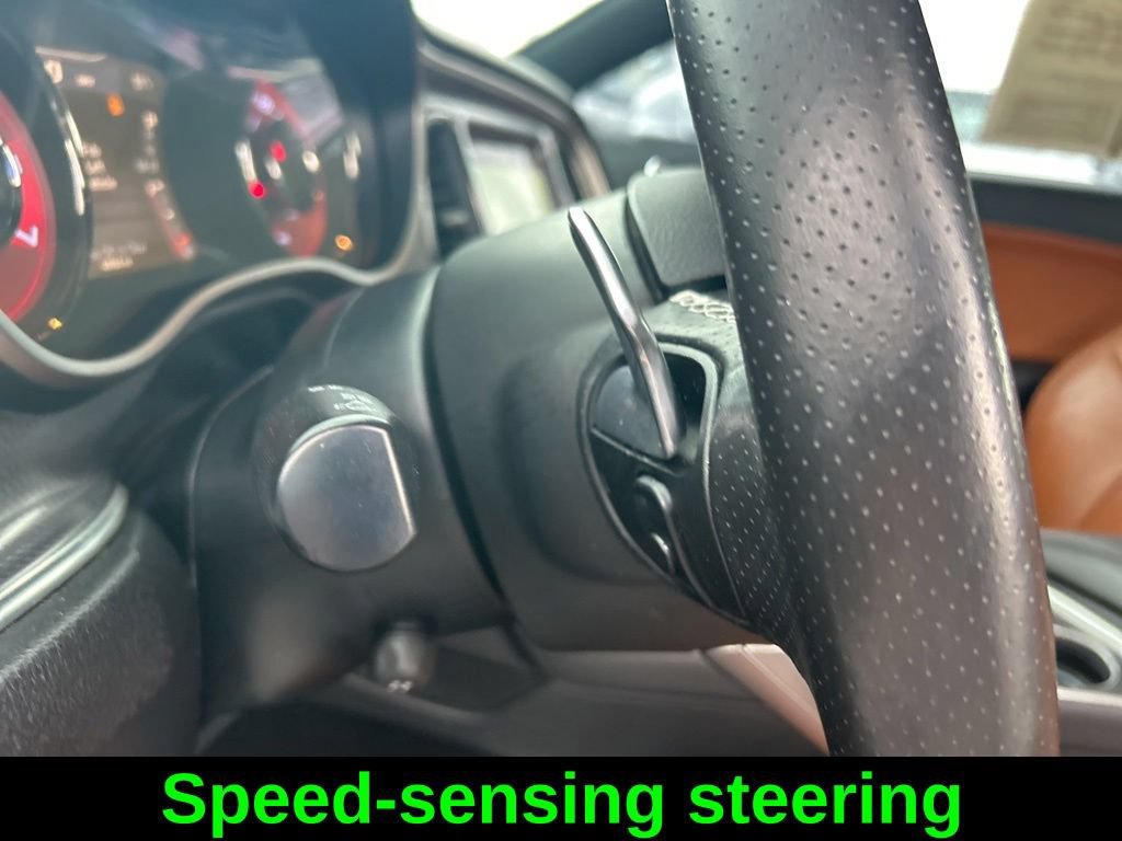 Used 2019 Dodge Challenger SRT Hellcat RWD image 33