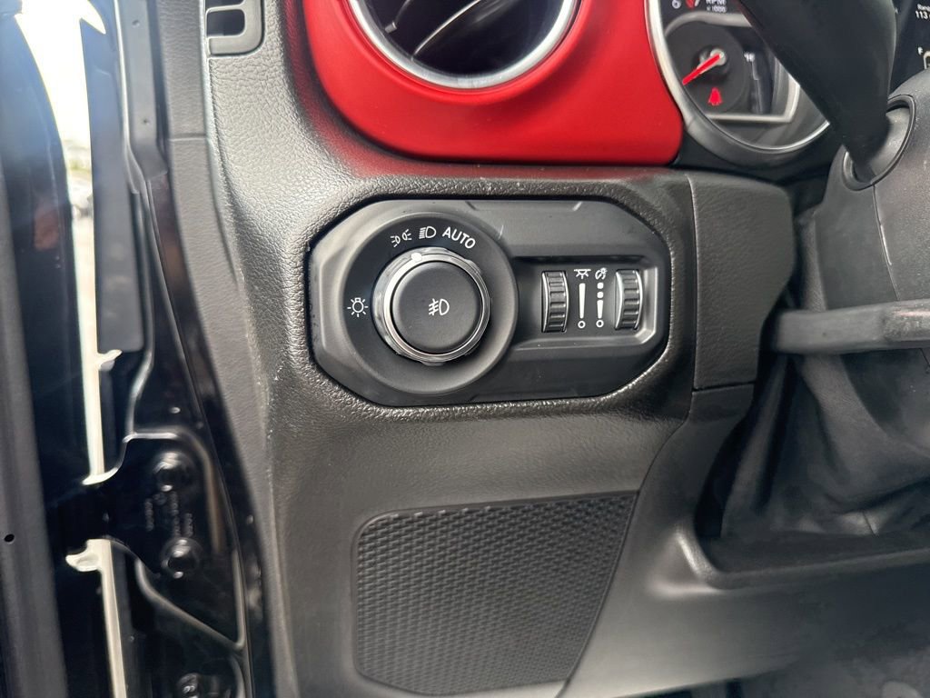 Used 2021 Jeep Wrangler Unlimited Rubicon w/ Uconnect 4C Nav & Sound Group image 24