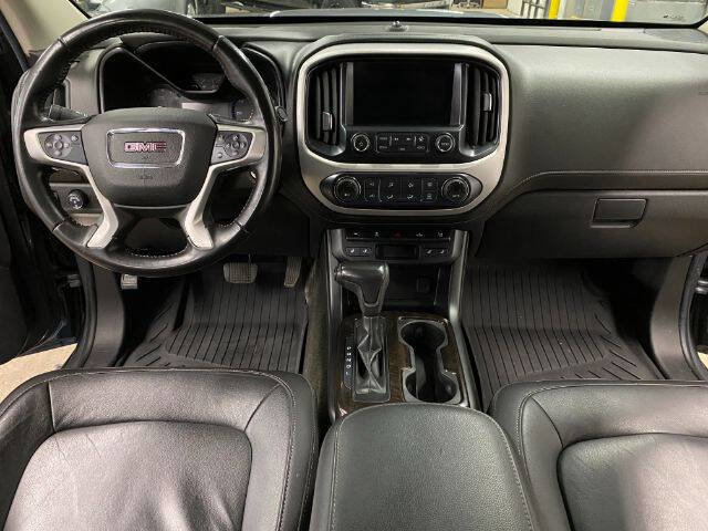 Used 2018 GMC Canyon SLT w/ Driver Alert Package AWD/4WD image 18