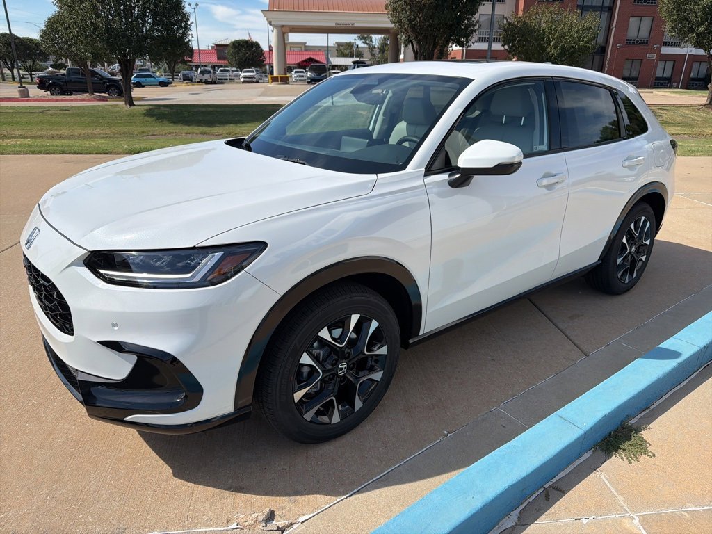 New 2026 Honda HR-V EX-L image 4