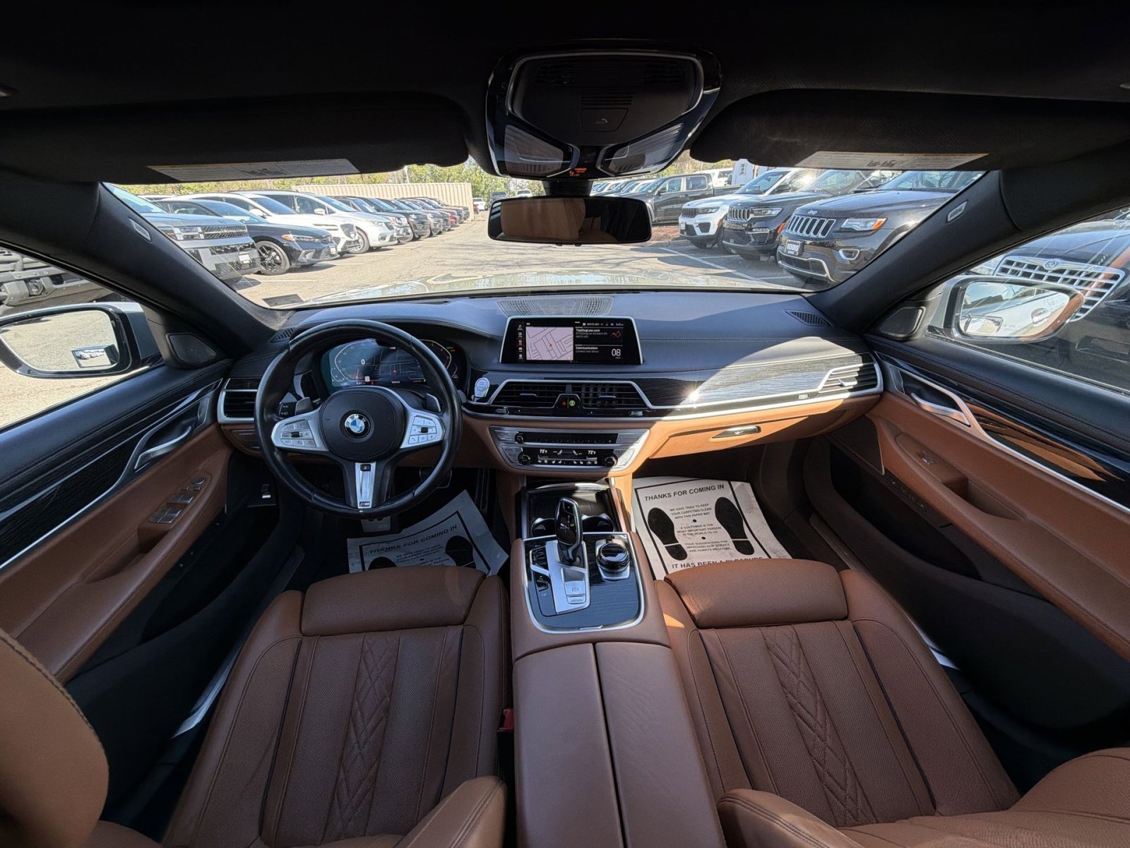 Used 2022 BMW 750i xDrive w/ Executive Package image 23