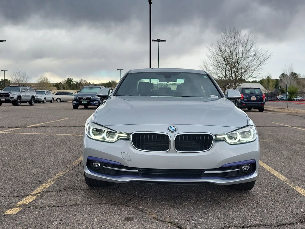 Used 2018 BMW 330i xDrive Sedan image 9