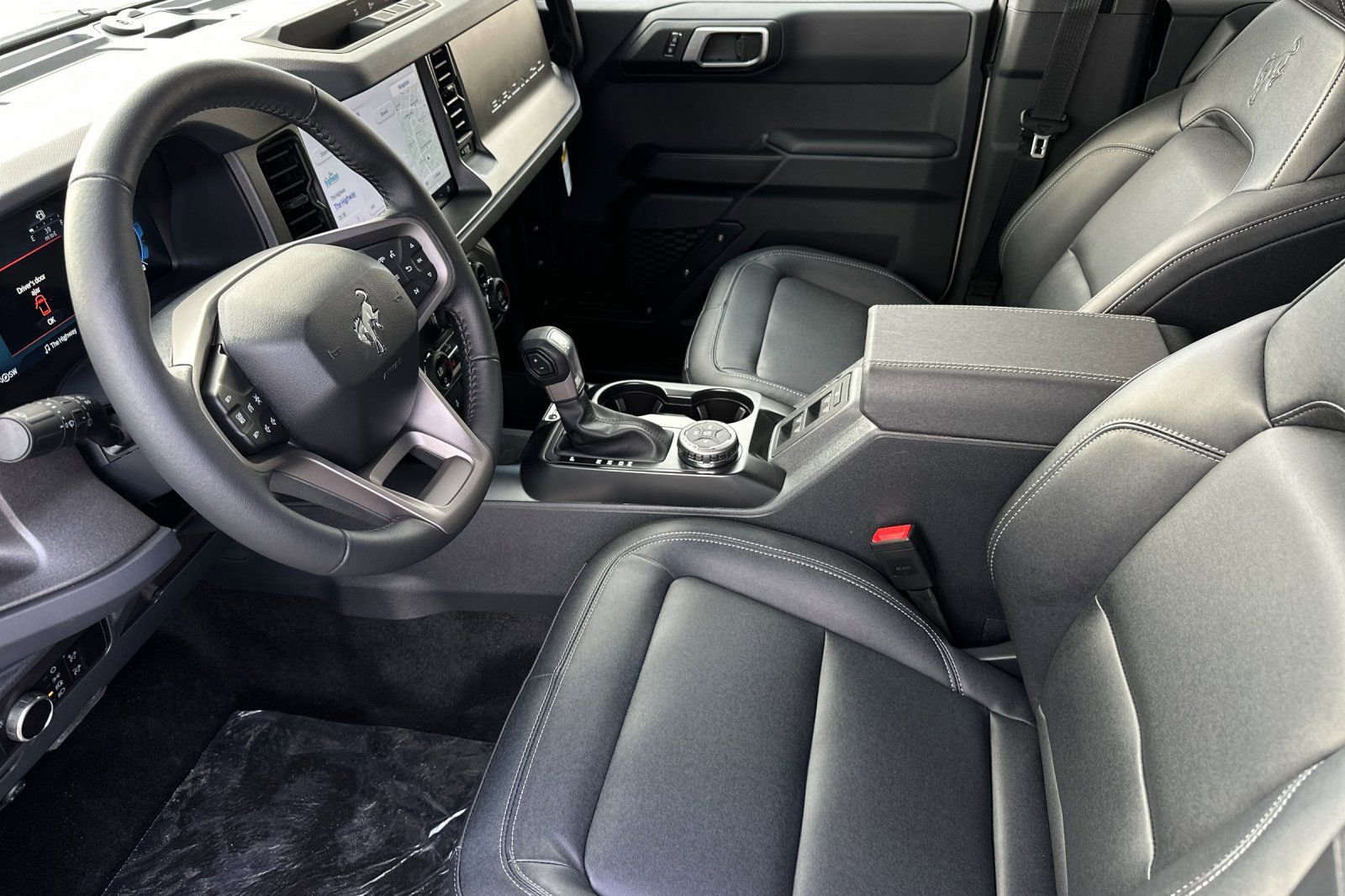 New 2026 Ford Bronco Big Bend image 9