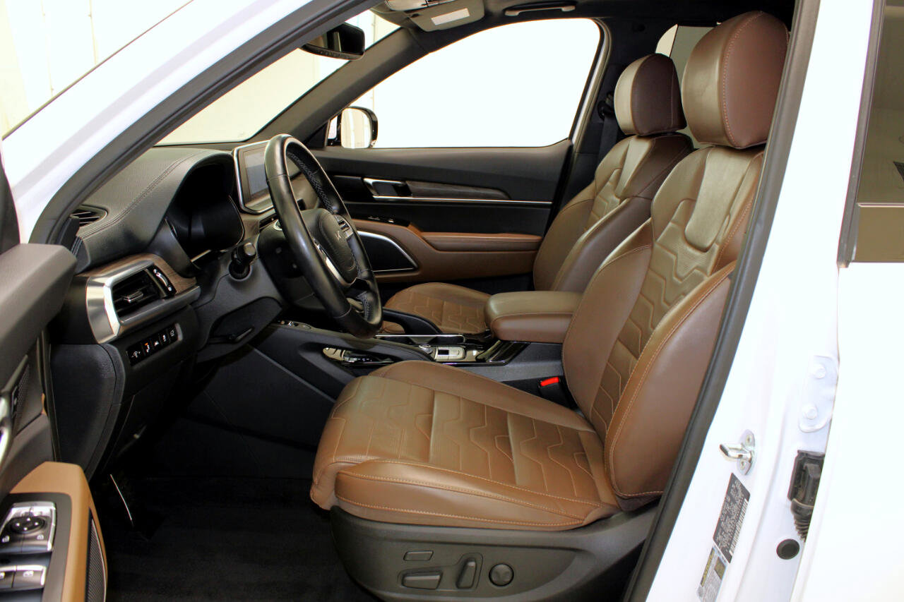 Used 2022 Kia Telluride SX w/ SX Prestige Package image 32