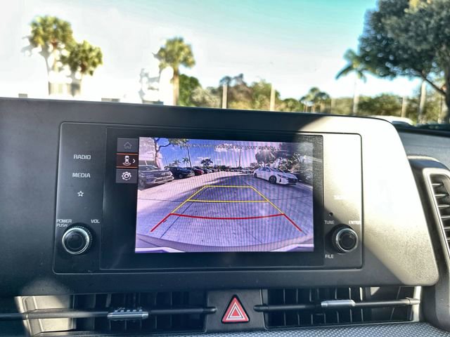 Used 2024 Kia Sportage LX image 25