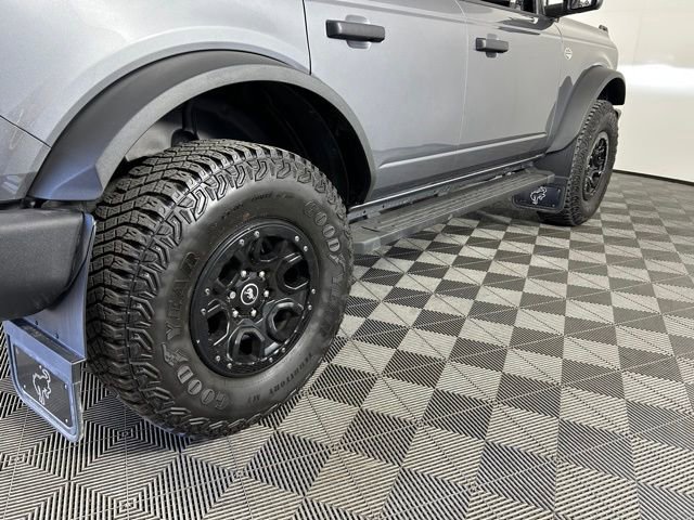 Used 2023 Ford Bronco Wildtrak image 6