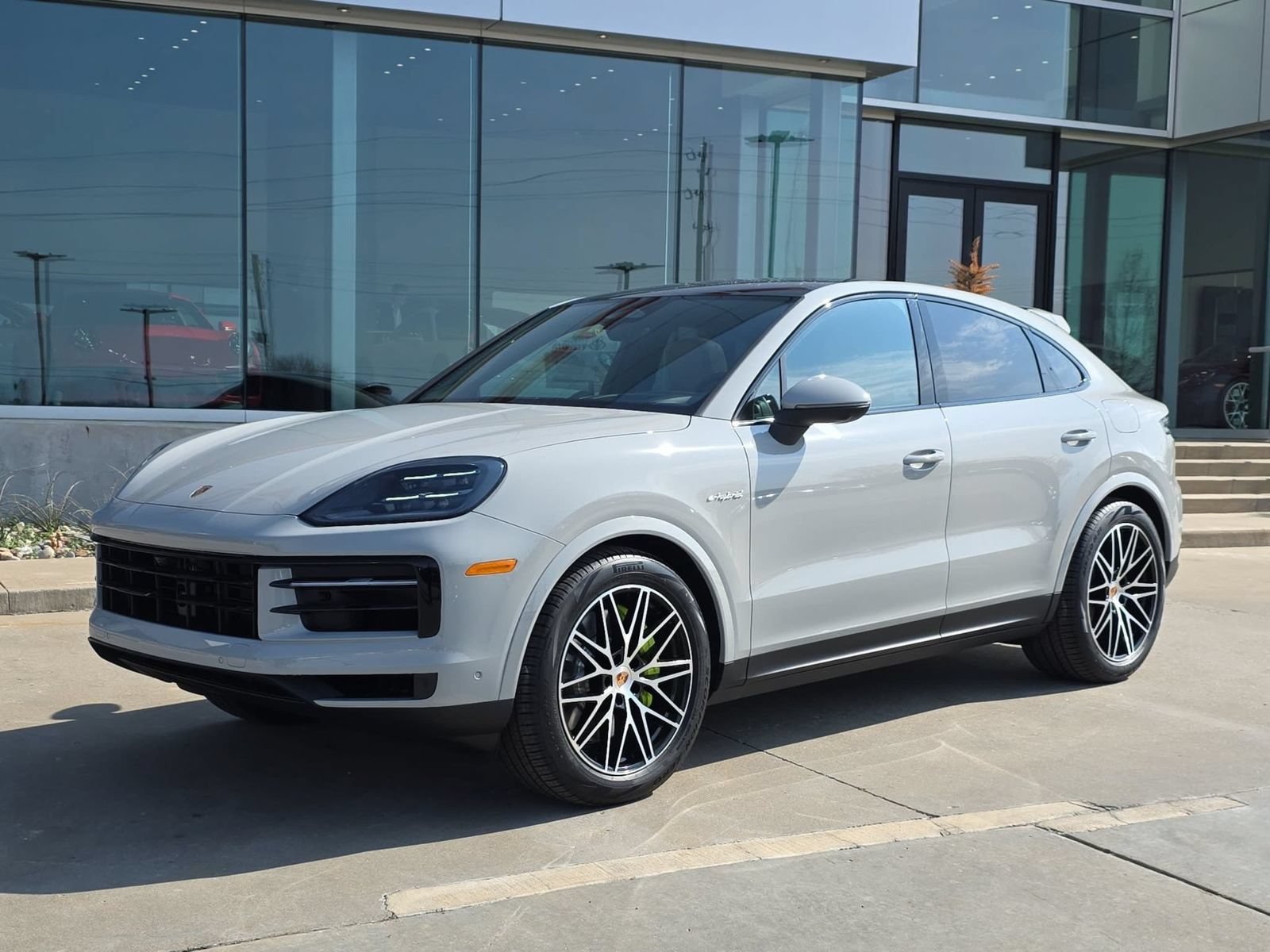 New 2026 Porsche Cayenne S AWD/4WD image 1