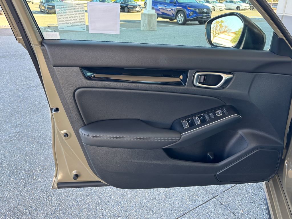 Used 2025 Honda Civic Sport Touring image 24