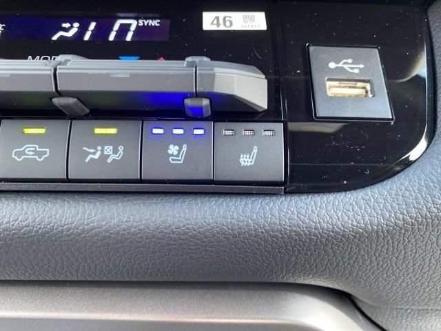 New 2026 Toyota Tundra Limited AWD/4WD image 12