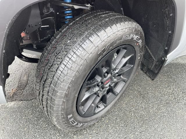 New 2026 Toyota Tundra Limited AWD/4WD image 10